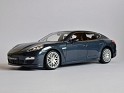 1:18 - Welly Platinum - Porsche - Panamera S - 2009 - Azul metálico - Calle - 1